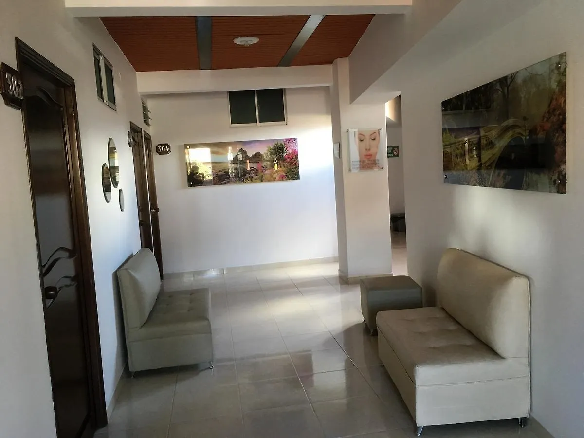 Hotel Suite Real Medellín 0*,  Colômbia